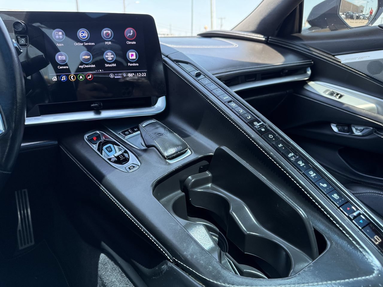 Used 2022 Chevrolet Corvette Stingray Premium Cpe w/ Z51 Performance Package RWD image 16