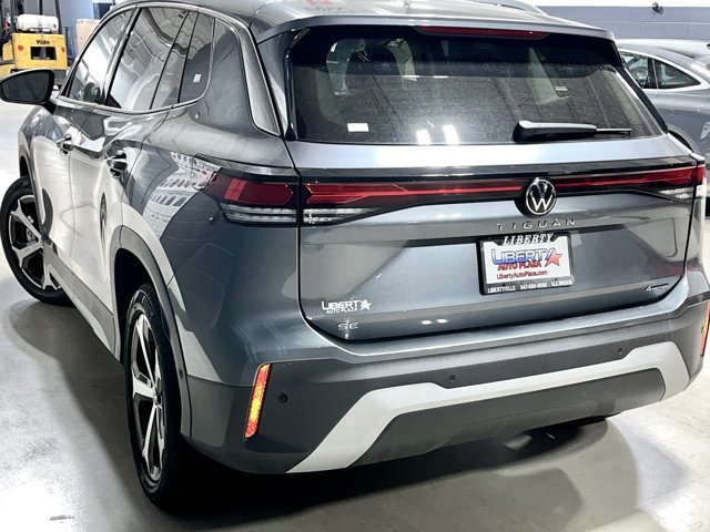 New 2026 Volkswagen Tiguan SE AWD/4WD image 14