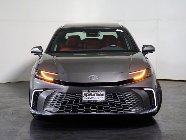 Used 2025 Toyota Camry XSE AWD/4WD image 9