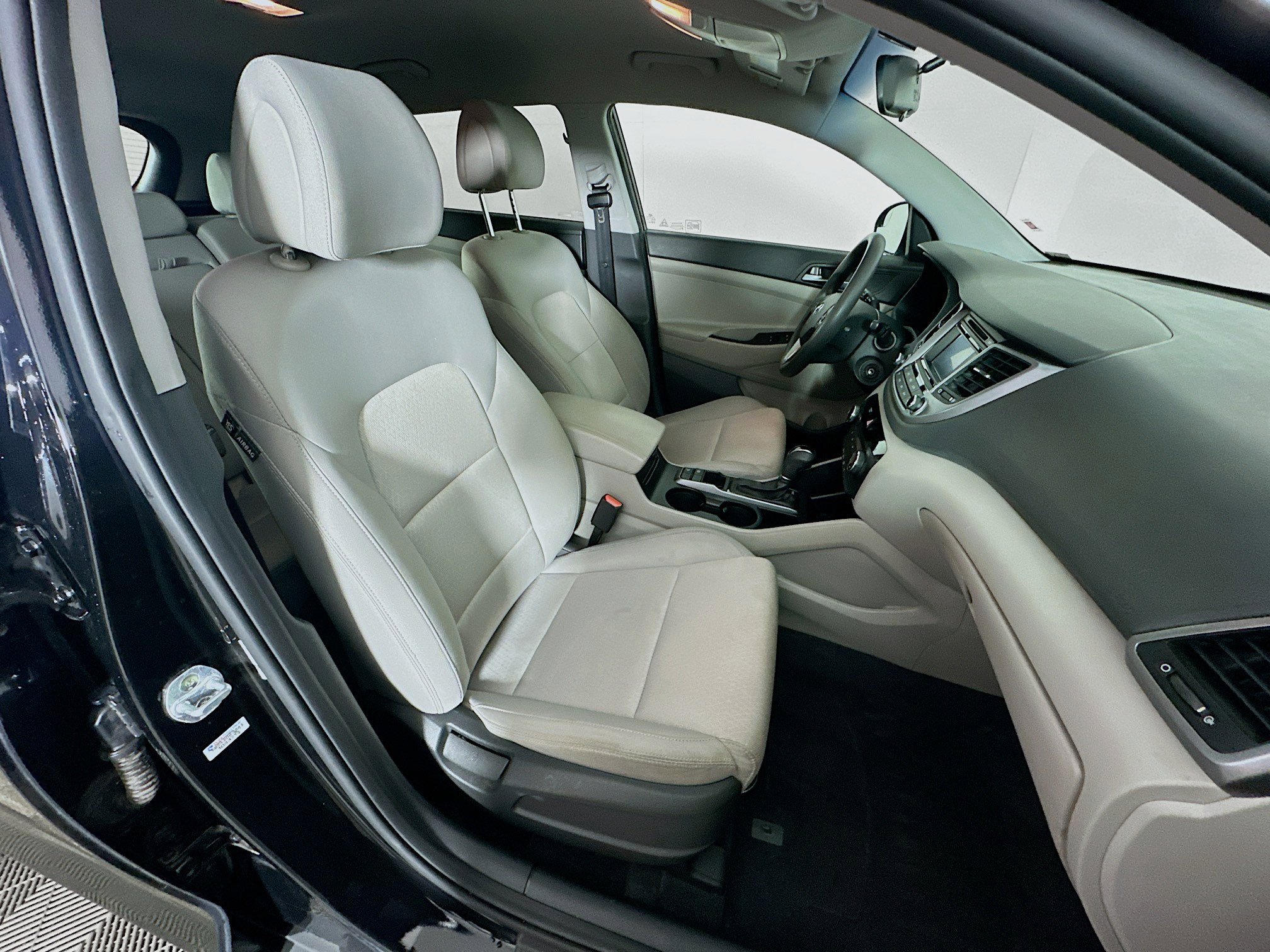 Used 2017 Hyundai Tucson SE FWD image 29