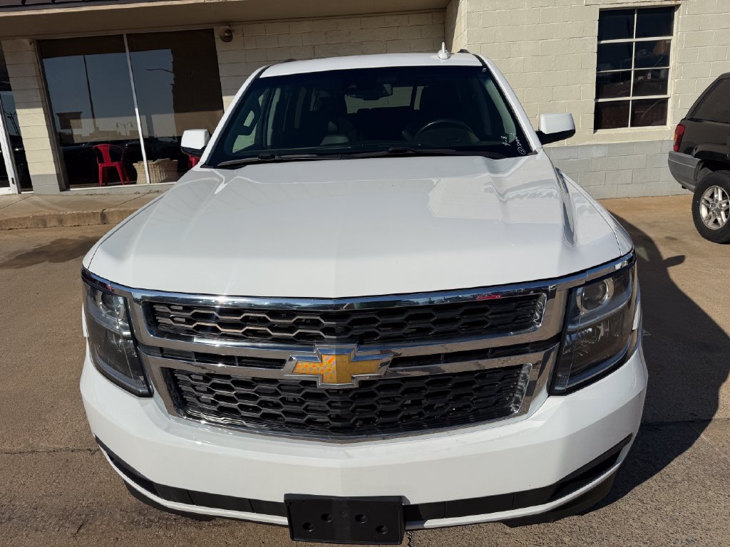 Used 2018 Chevrolet Suburban LT AWD/4WD image 10