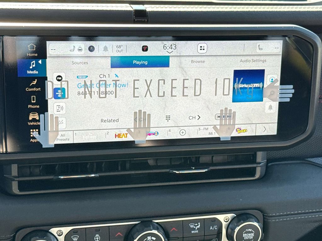 New 2026 Jeep Gladiator Rubicon AWD/4WD image 17