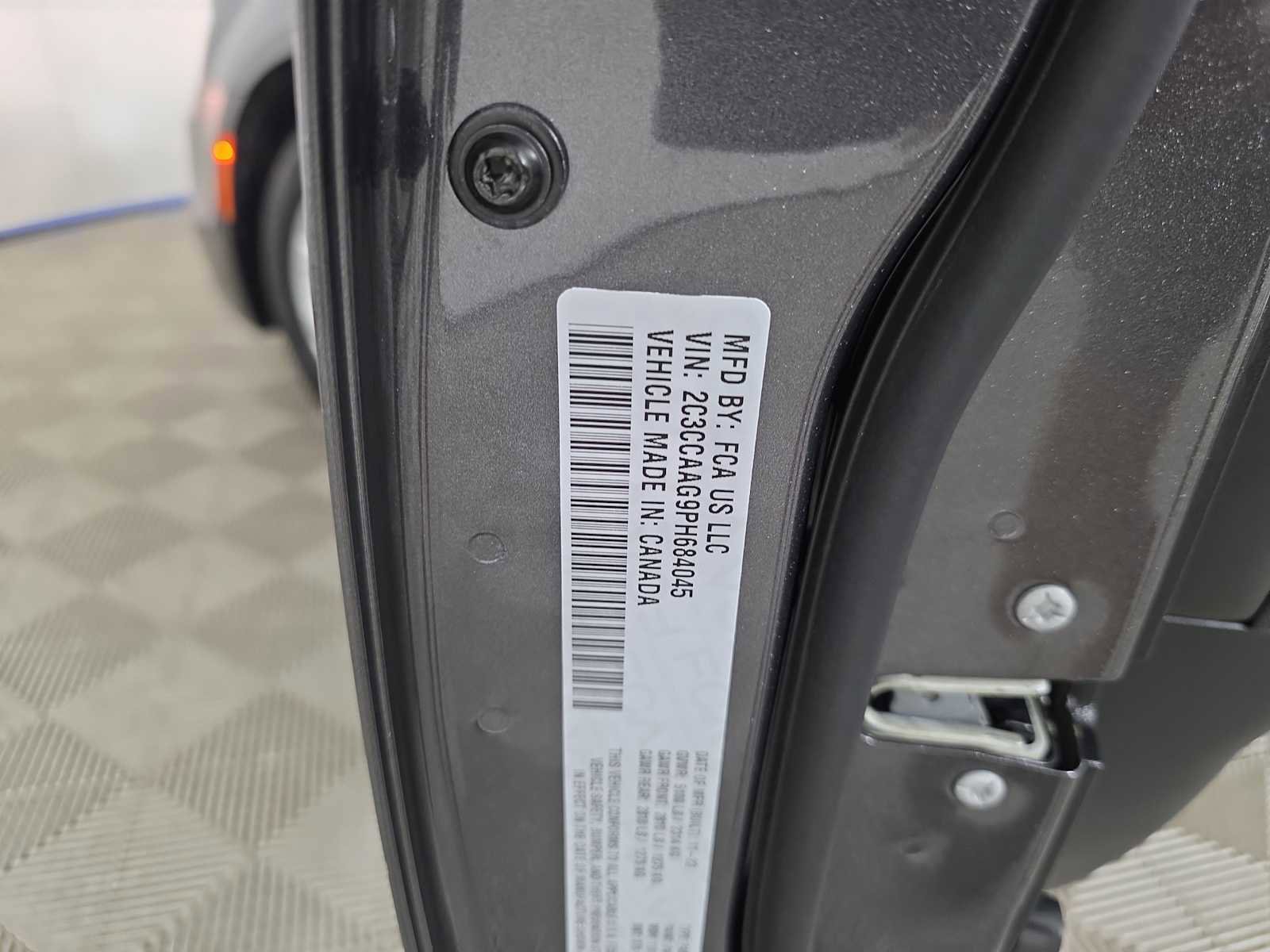 Used 2023 Chrysler 300 Touring image 25