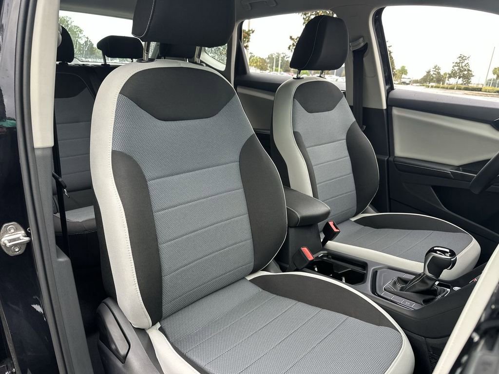 New 2025 Volkswagen Taos S image 25