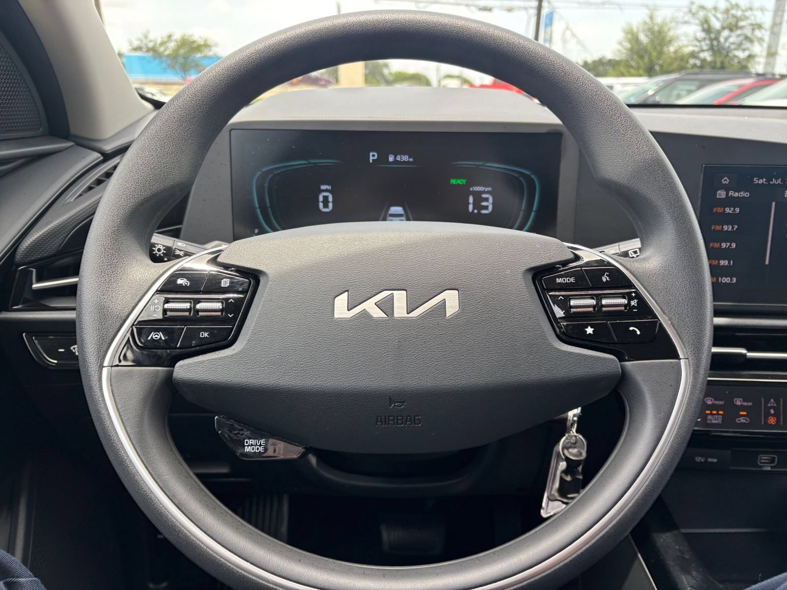 Used 2026 Kia Niro LX FWD image 25