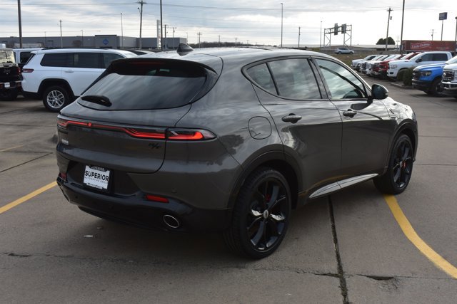 Used 2024 Dodge Hornet R/T Plus image 5