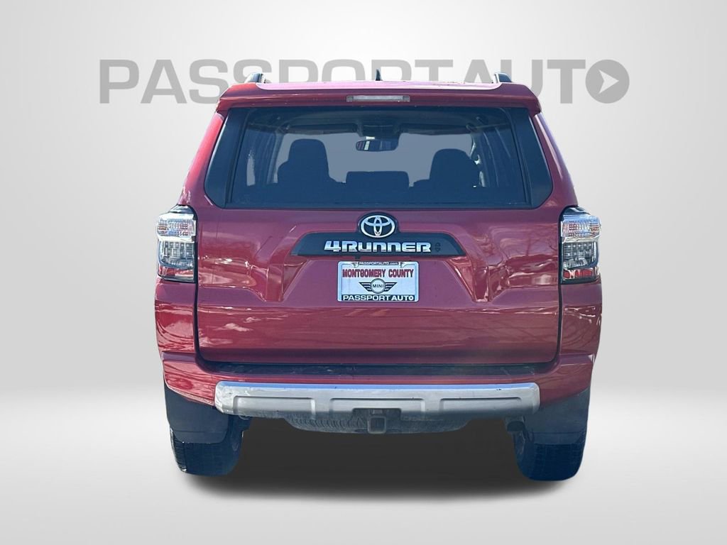 Used 2024 Toyota 4Runner TRD Off-Road image 3