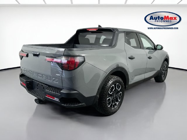 Used 2023 Hyundai Santa Cruz SEL AWD/4WD image 2