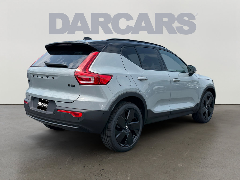 New 2026 Volvo XC40 B5 Ultra w/ Protection Package Premier AWD/4WD image 4