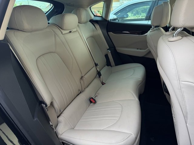 Certified 2022 Maserati Levante GT image 19