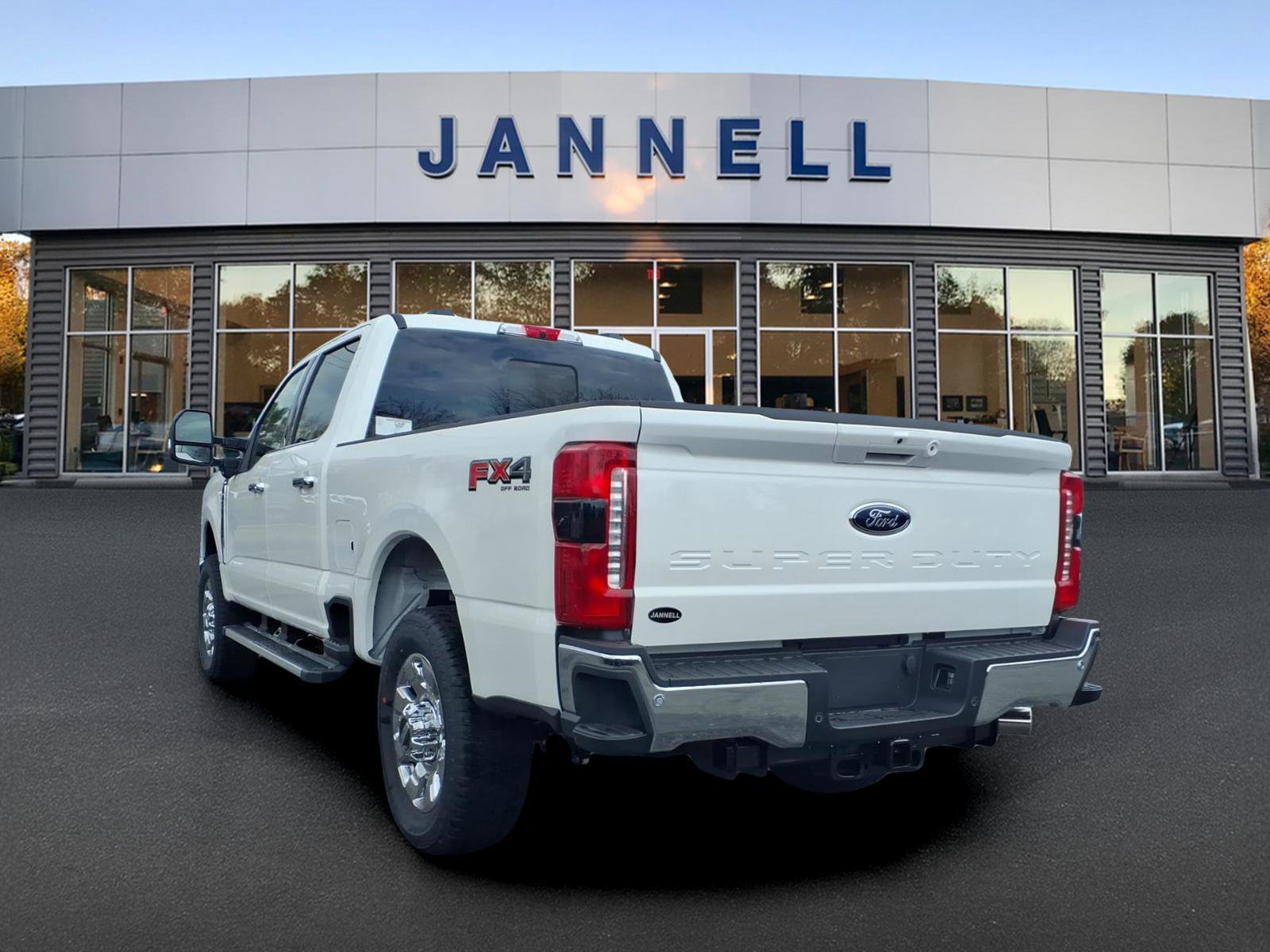 New 2026 Ford F250 Lariat w/ Chrome Package image 4