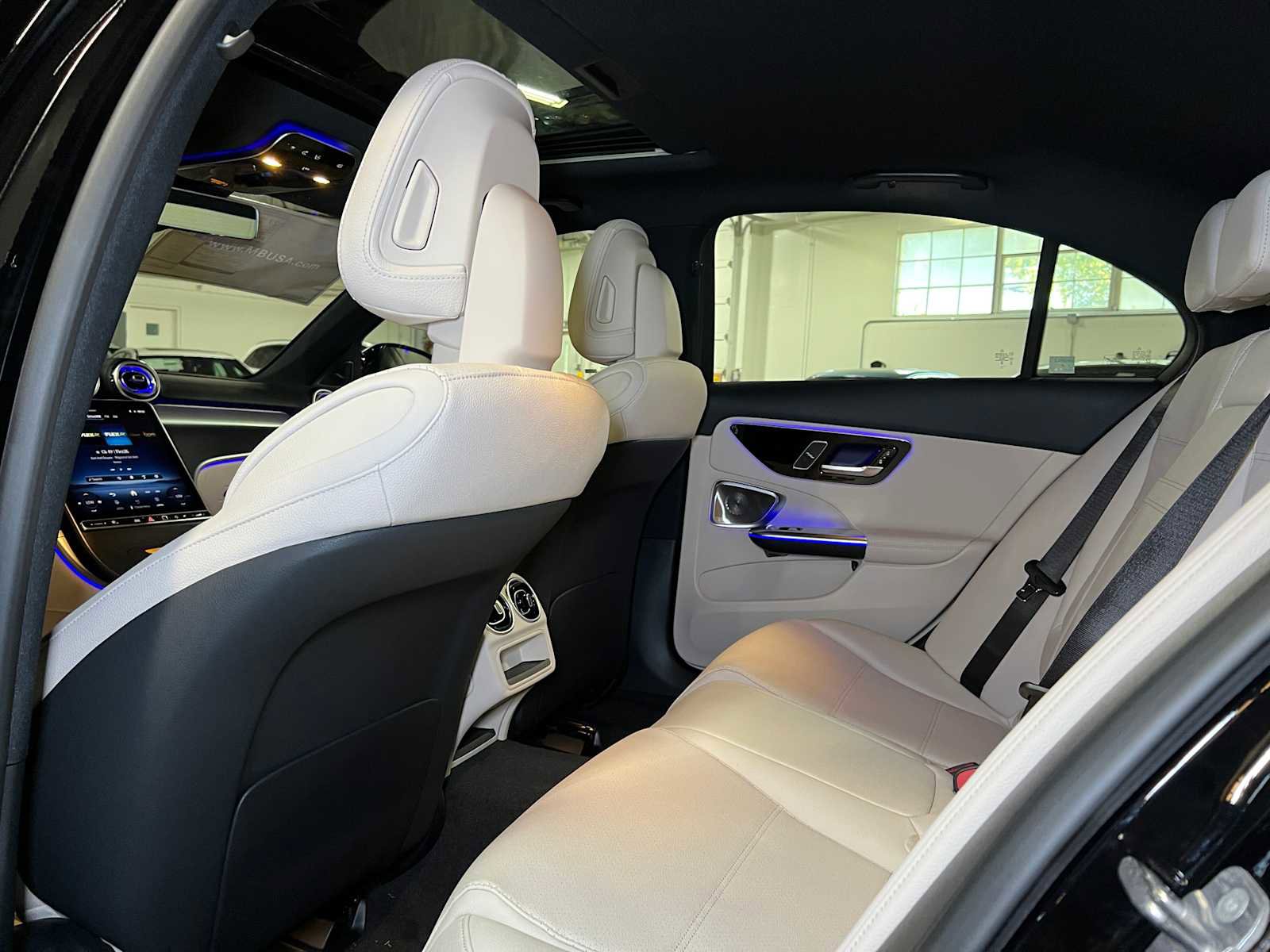 Certified 2025 Mercedes-Benz C 300 4MATIC Sedan image 17