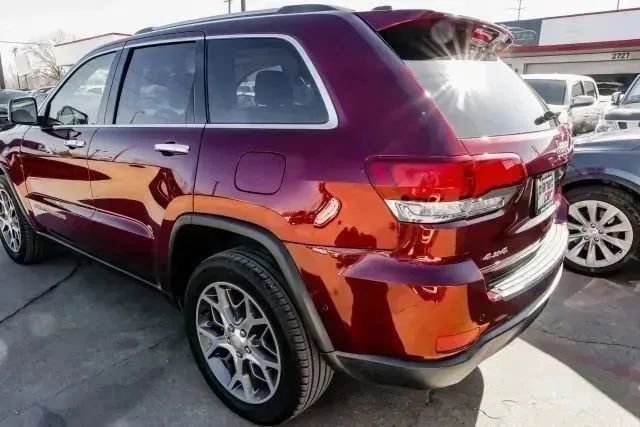 Used 2021 Jeep Grand Cherokee Limited w/ Luxury Group II AWD/4WD image 14