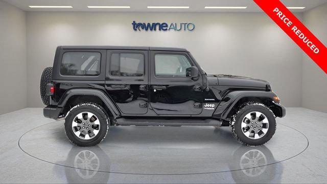 Used 2022 Jeep Wrangler Unlimited Sahara w/ Cold Weather Group image 6