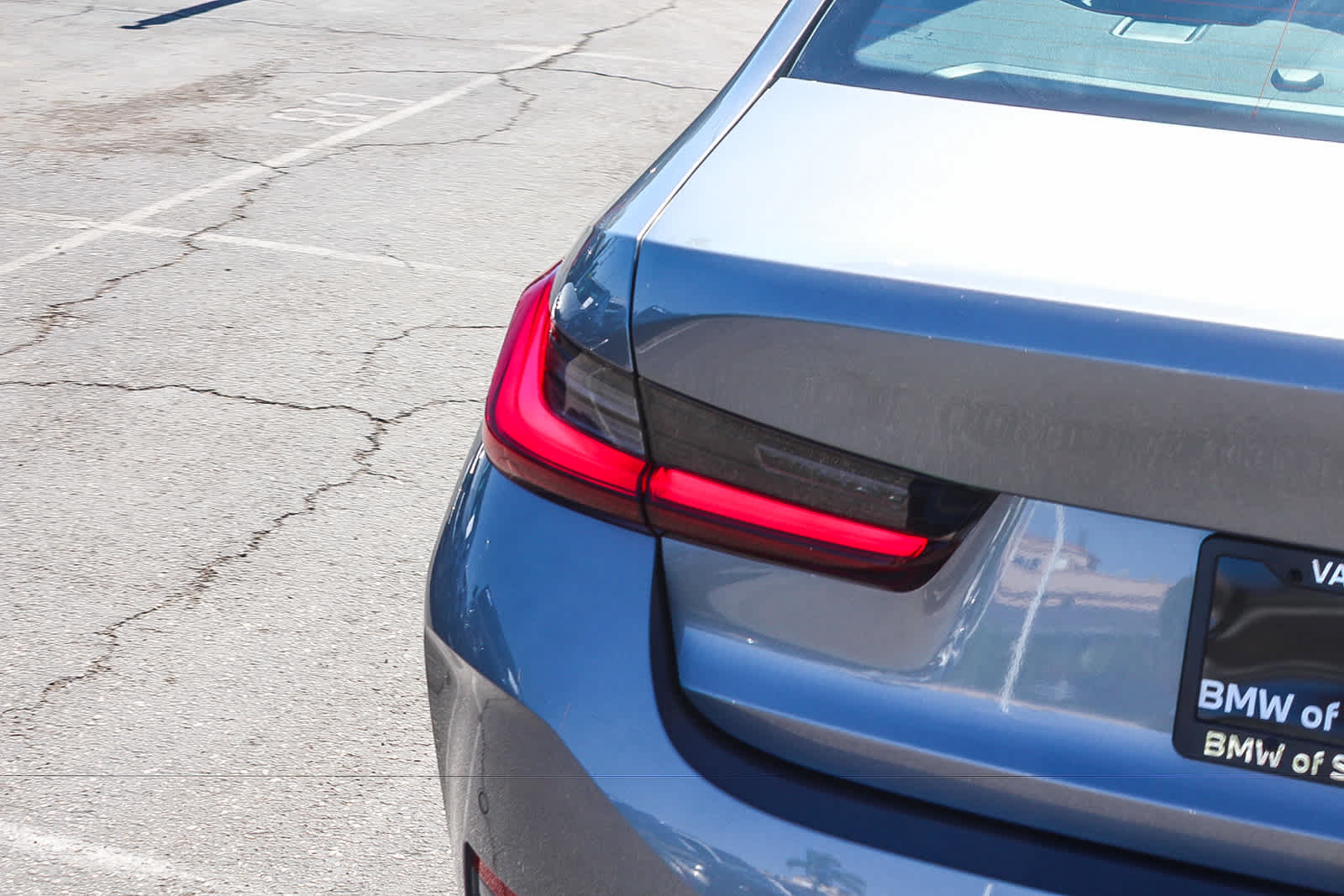 Used 2024 BMW 330i Sedan w/ Convenience Package RWD image 13