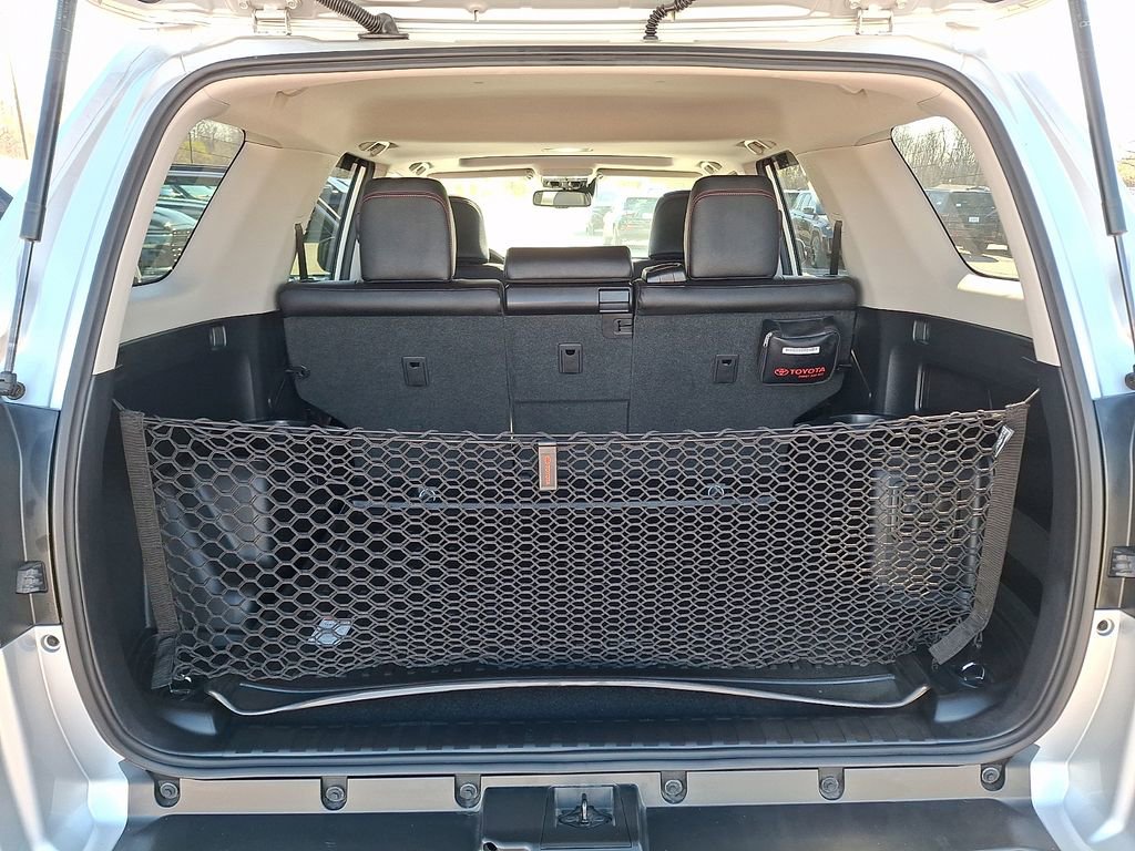 Used 2024 Toyota 4Runner TRD Off-Road Premium w/ Off Road Premium Plus Package AWD/4WD image 30