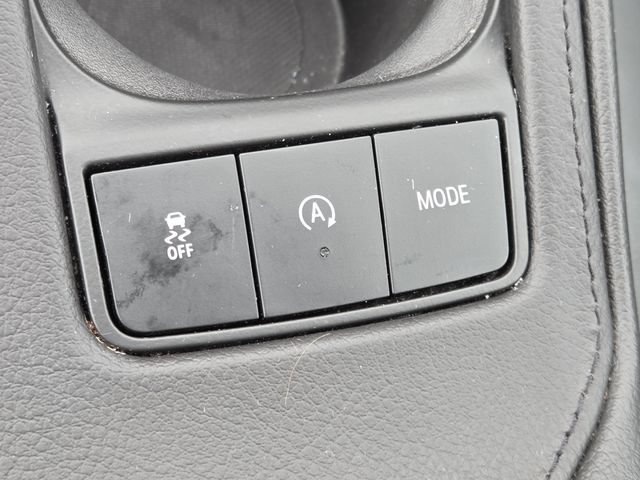 Used 2023 Cadillac XT4 Premium Luxury w/ Cold Weather Package FWD image 9