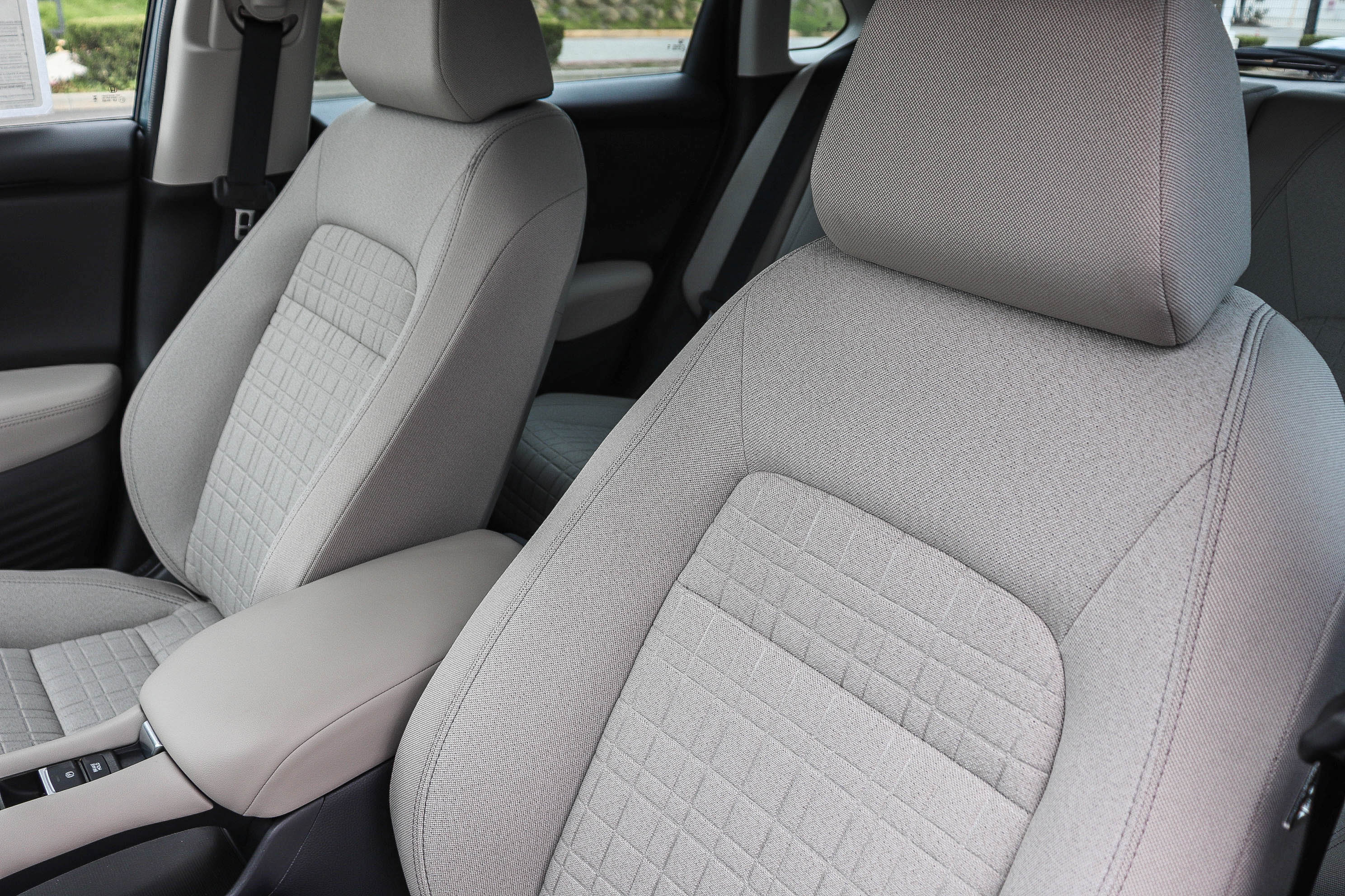 Certified 2024 Honda HR-V LX image 29