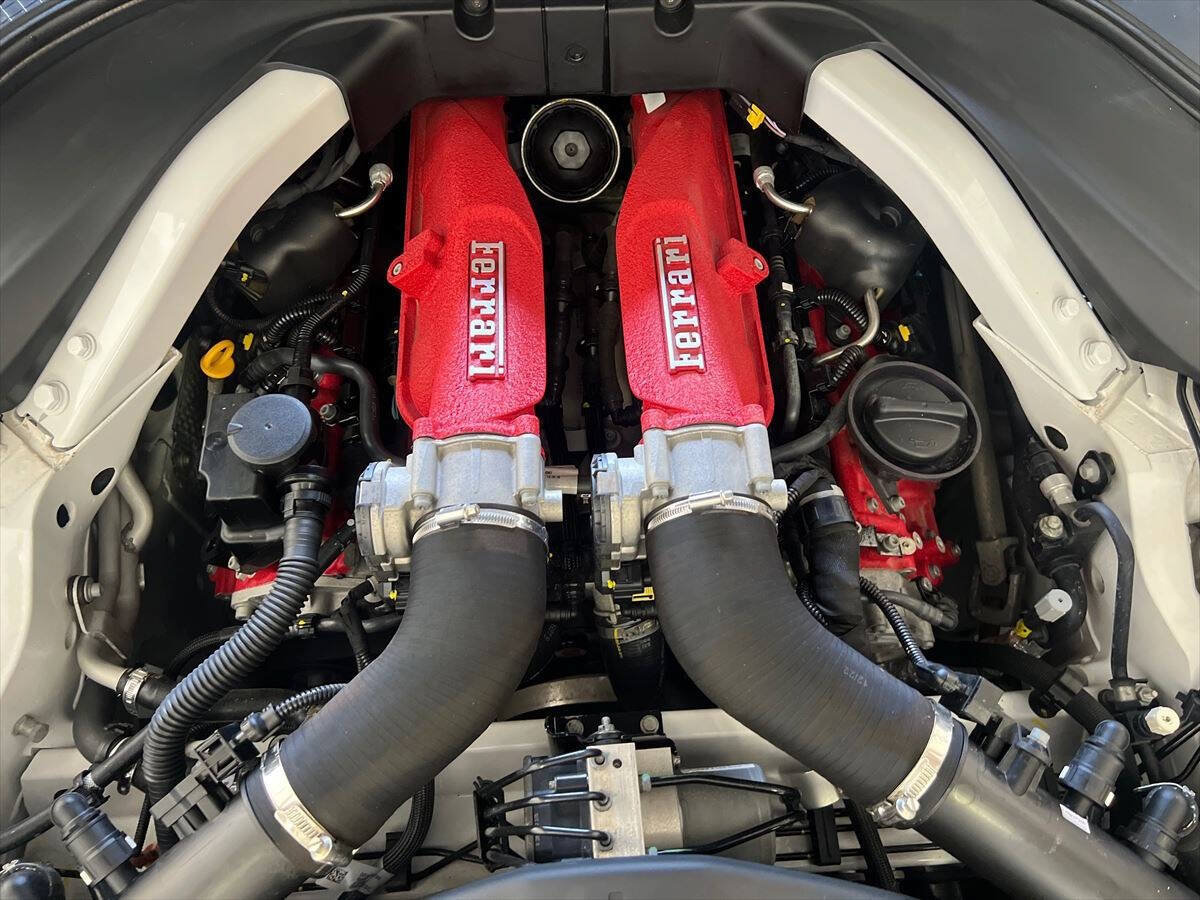 Used 2023 Ferrari Portofino M RWD image 14