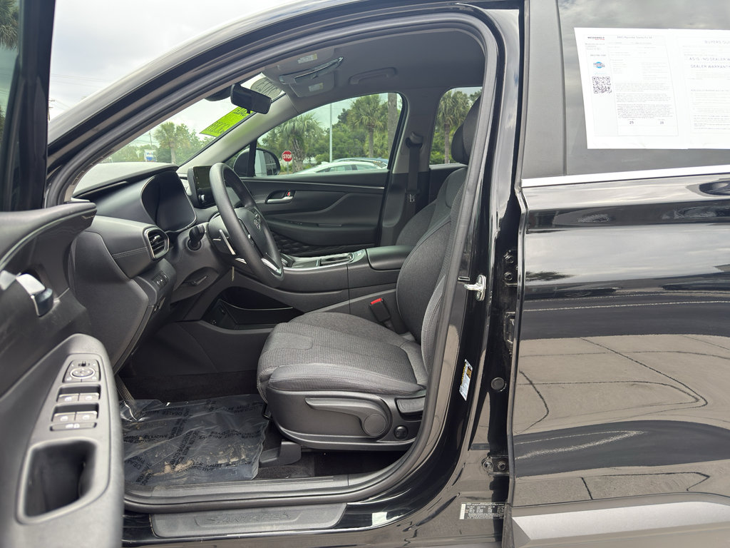 Used 2023 Hyundai Santa Fe SE FWD image 15