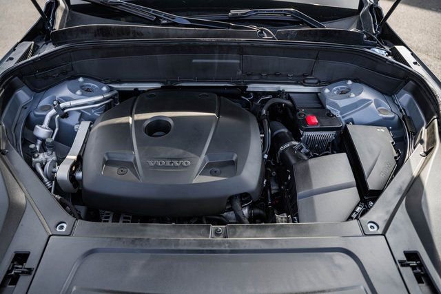 Used 2022 Volvo XC90 T5 Momentum w/ Advanced Package image 20