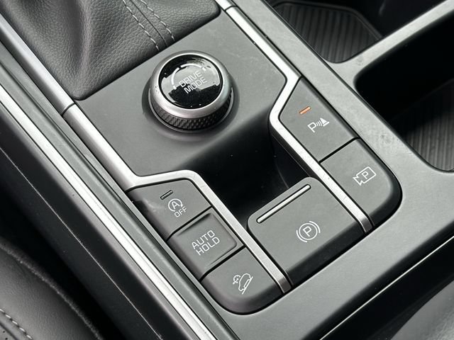 Used 2025 Kia Sorento EX w/ Panoramic Sunroof Package FWD image 22
