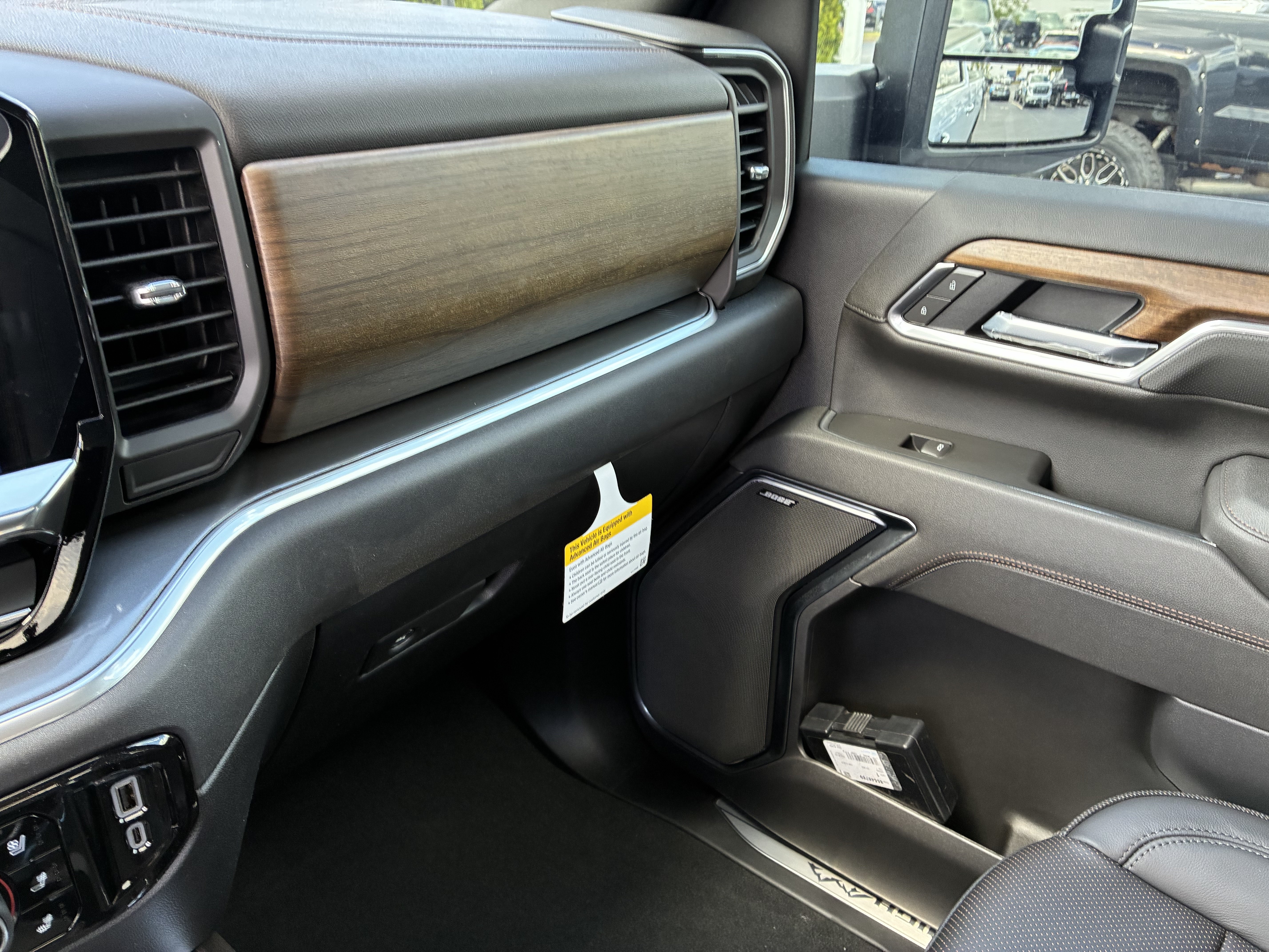 New 2026 Chevrolet Silverado 3500 High Country w/ High Country Premium Package AWD/4WD image 39