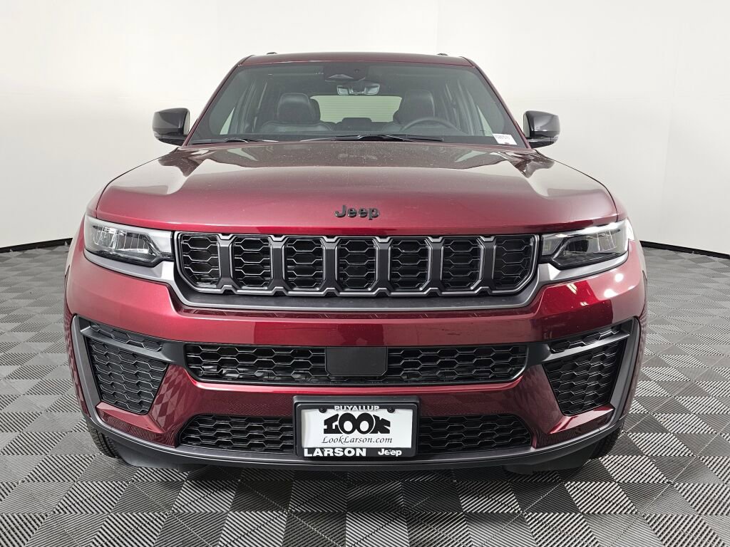 New 2026 Jeep Grand Cherokee Altitude image 8