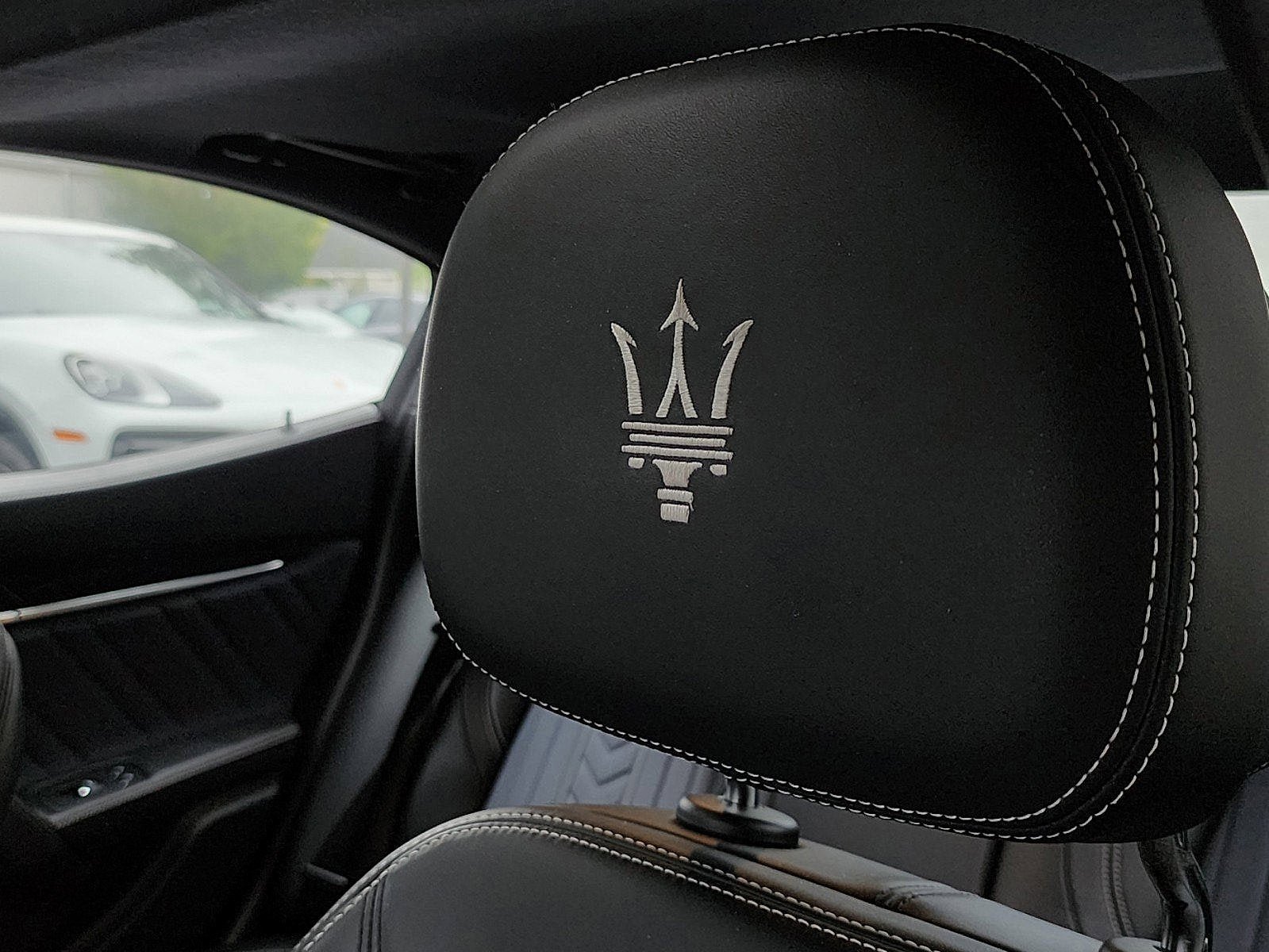 Used 2019 Maserati Ghibli S GranLusso AWD/4WD image 20