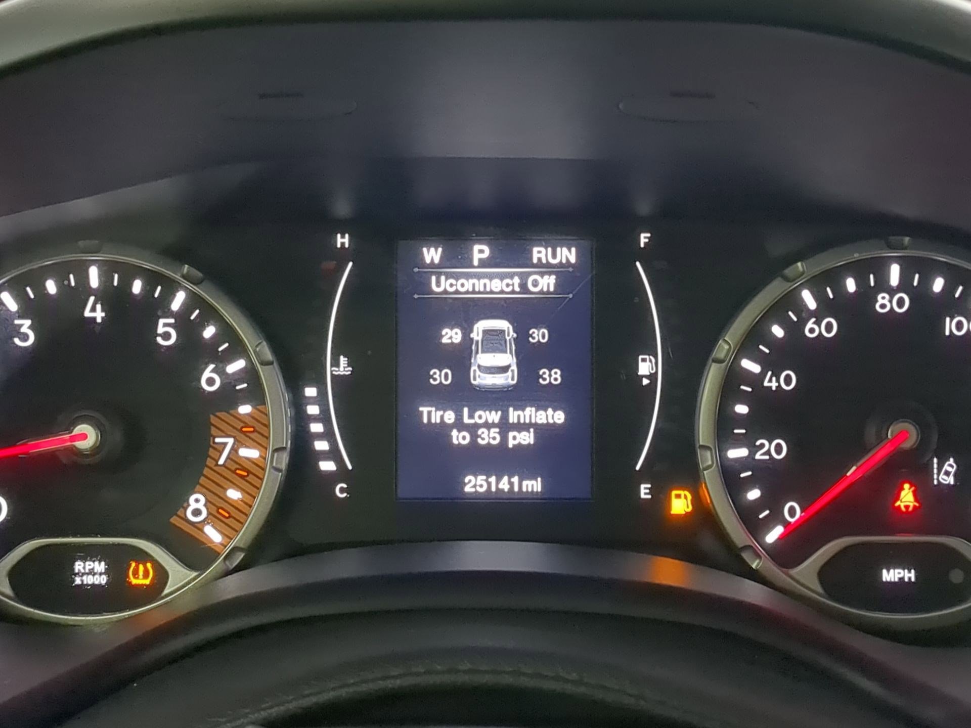 Certified 2023 Jeep Renegade Latitude image 12