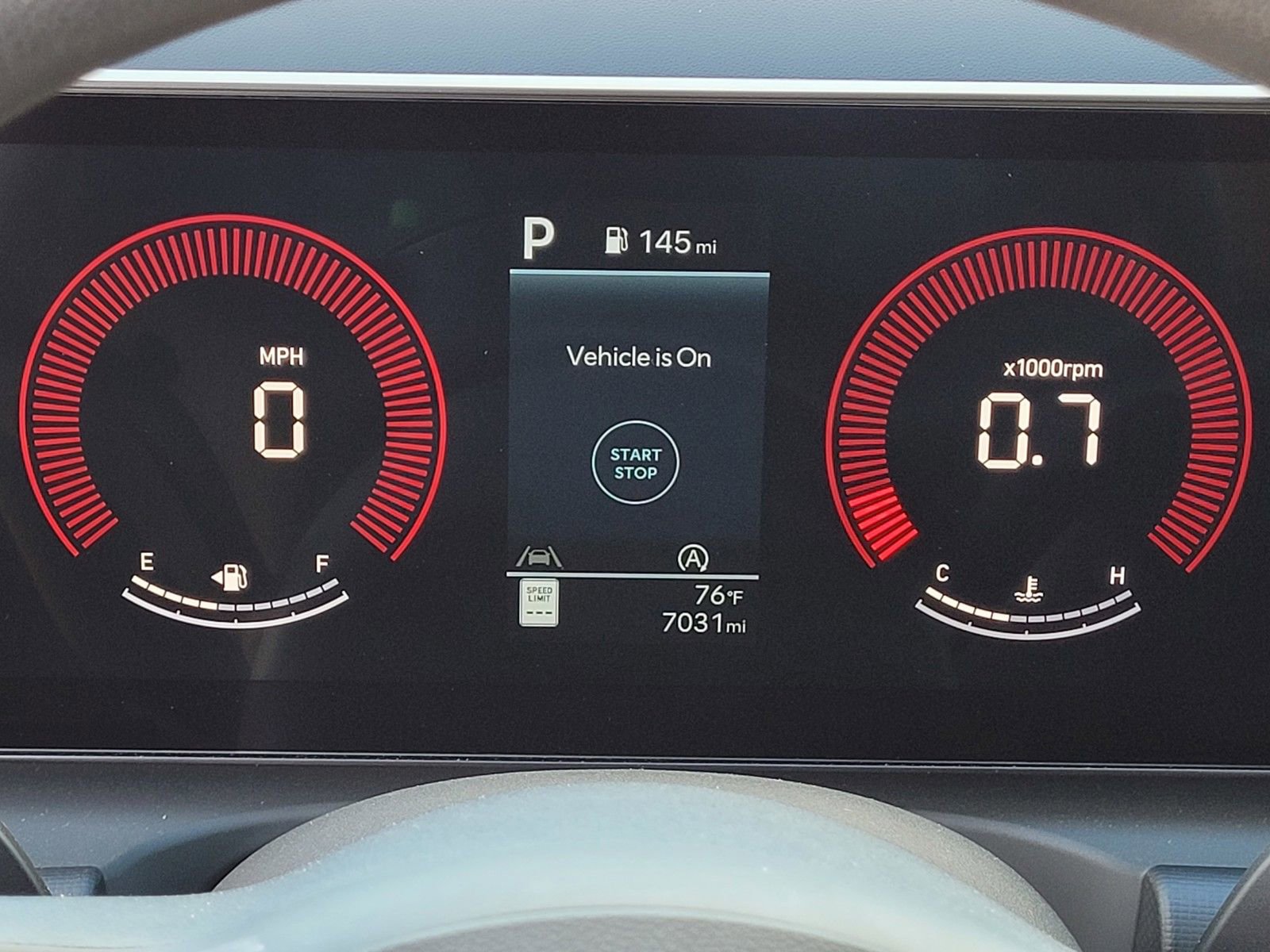 Certified 2025 Hyundai Tucson SE FWD image 28