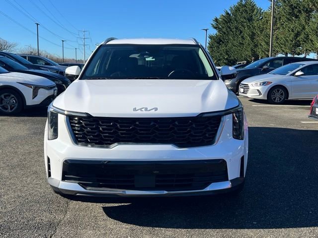 Certified 2024 Kia Sorento S image 5