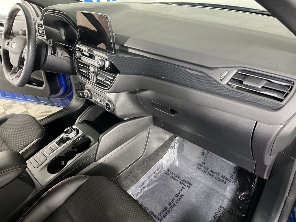 Used 2023 Ford Escape ST-Line image 27