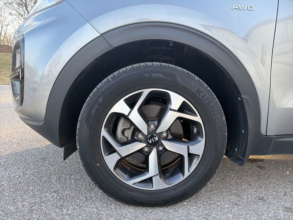 Certified 2021 Kia Sportage LX image 9