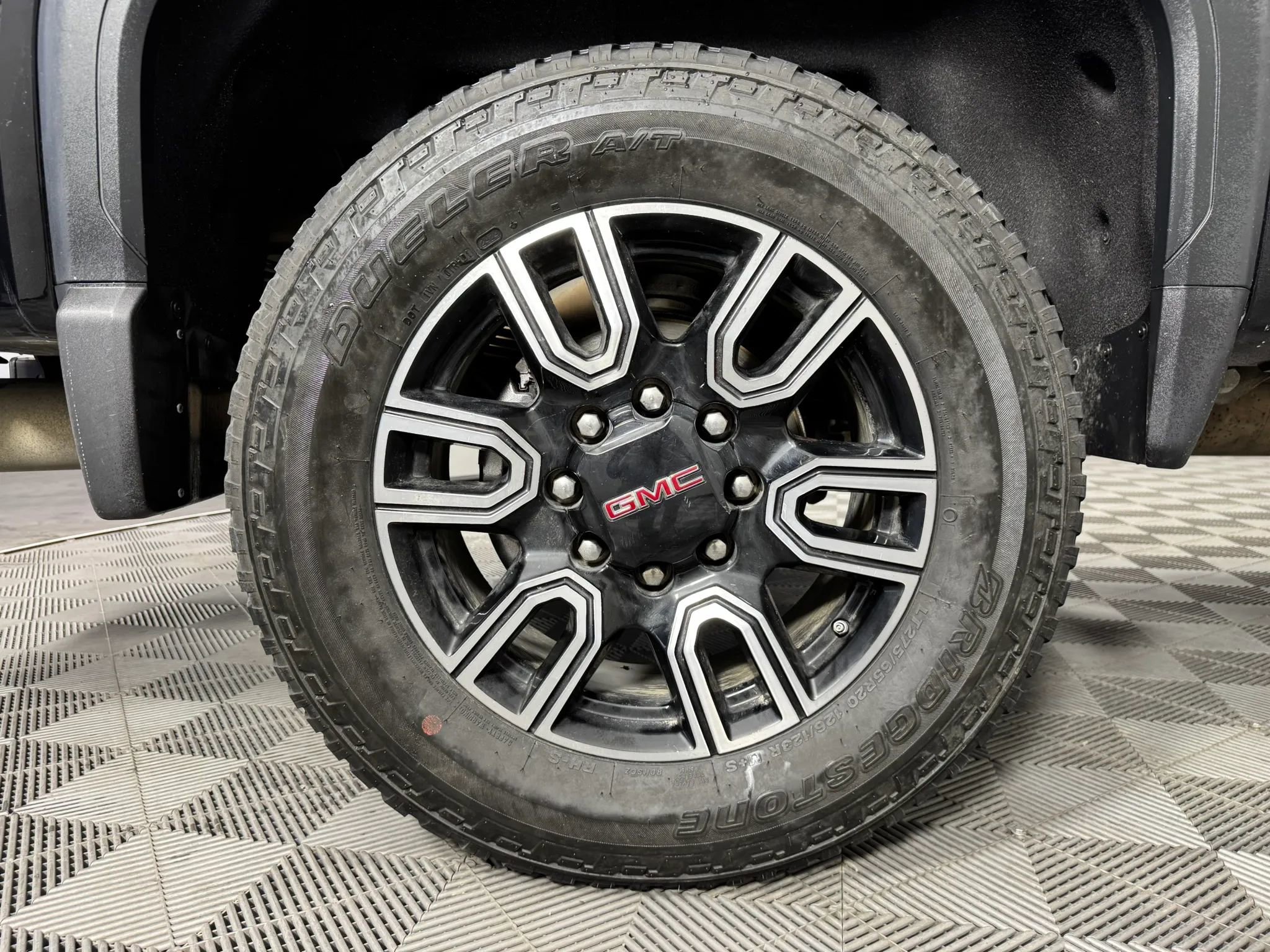 Used 2021 GMC Sierra 2500 AT4 w/ AT4 Premium Plus Package image 51