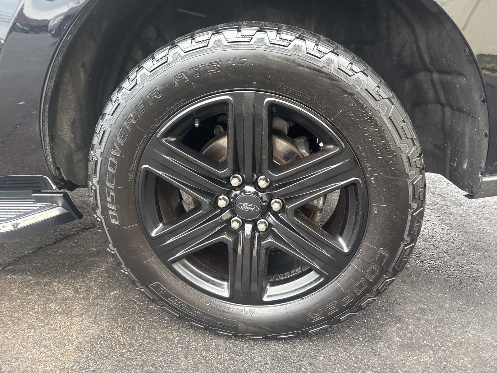 Used 2020 Ford Expedition XLT w/ Equipment Group 202A image 14