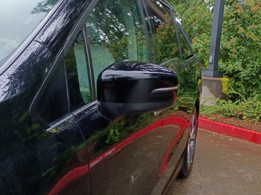 Used 2021 Honda Odyssey Touring image 11