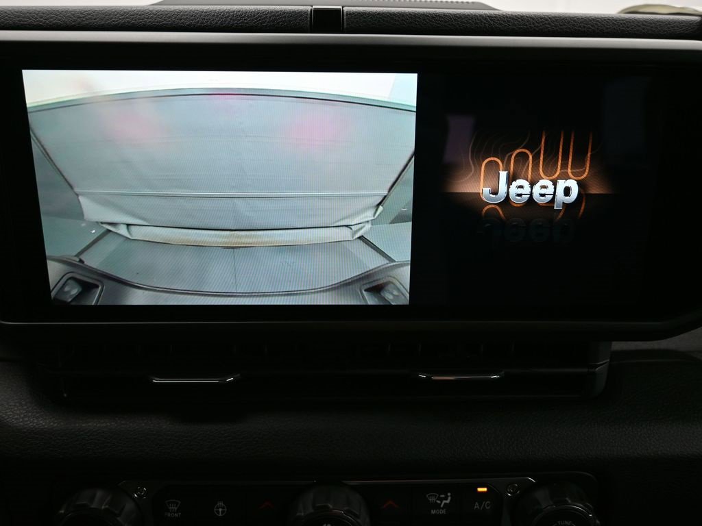 New 2025 Jeep Gladiator Sport image 23