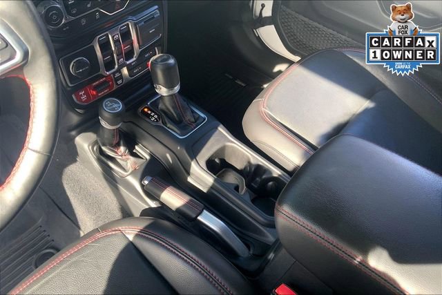 Used 2021 Jeep Wrangler Unlimited Rubicon w/ Xtreme Recon 35" Tire Package image 16