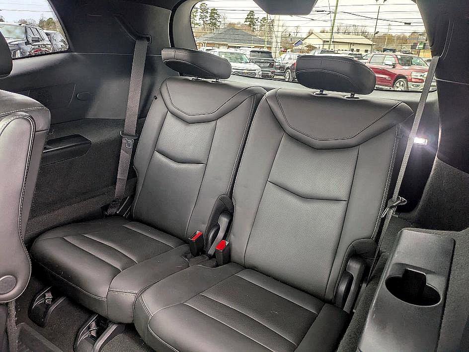 Used 2020 Cadillac XT6 Premium Luxury image 28