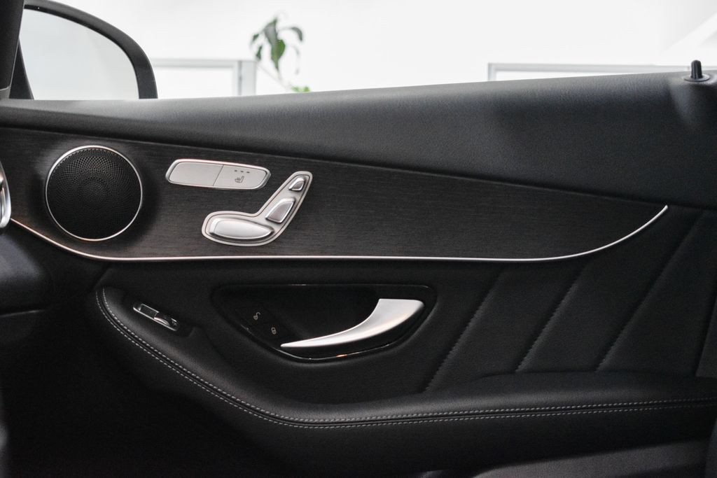 Certified 2022 Mercedes-Benz GLC 300 4MATIC image 23