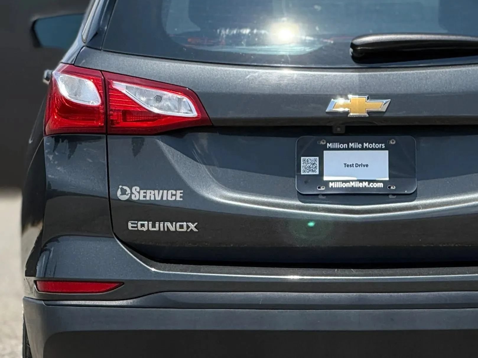 Used 2021 Chevrolet Equinox LS w/ LPO, Floor Liner Package FWD image 13