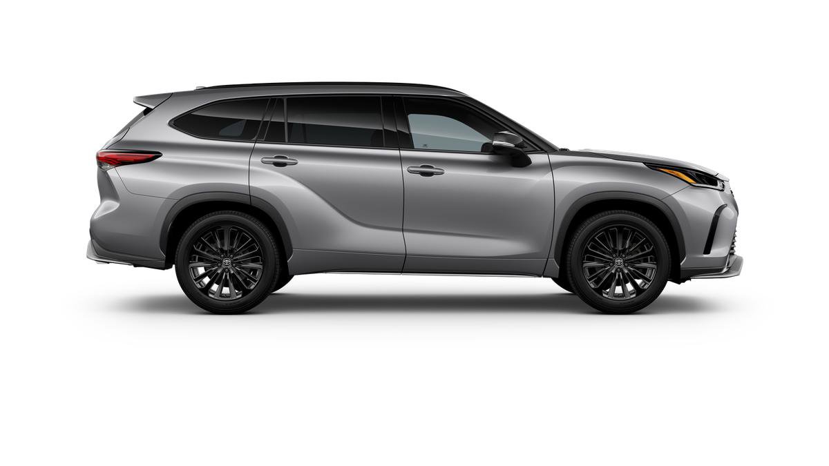 New 2025 Toyota Highlander XSE image 12