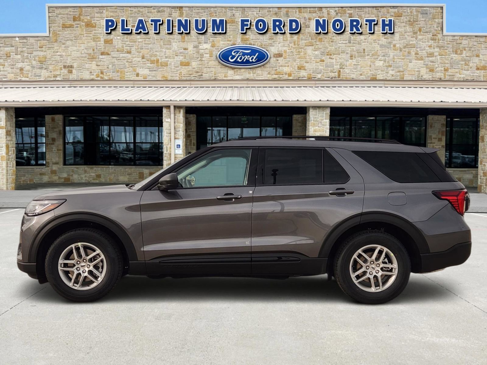 New 2026 Ford Explorer Active image 3