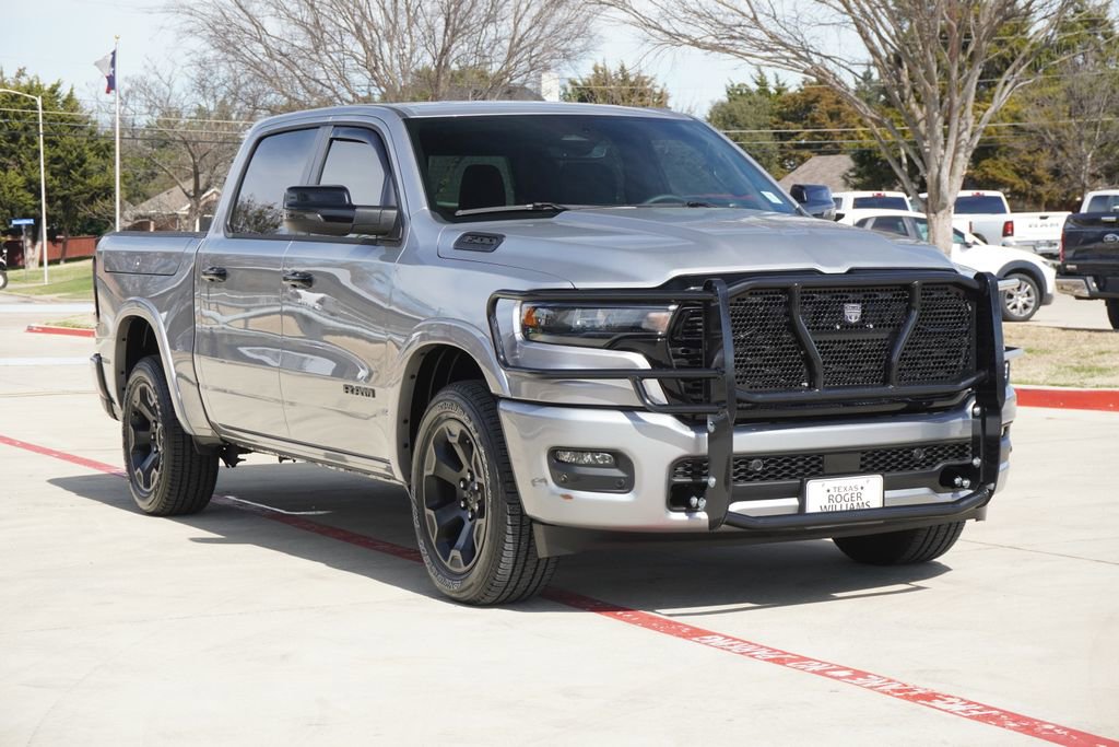 Used 2025 RAM 1500 Lone Star image 6