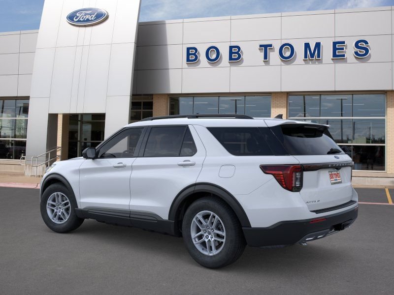 New 2026 Ford Explorer Active w/ Active Comfort Package RWD image 4
