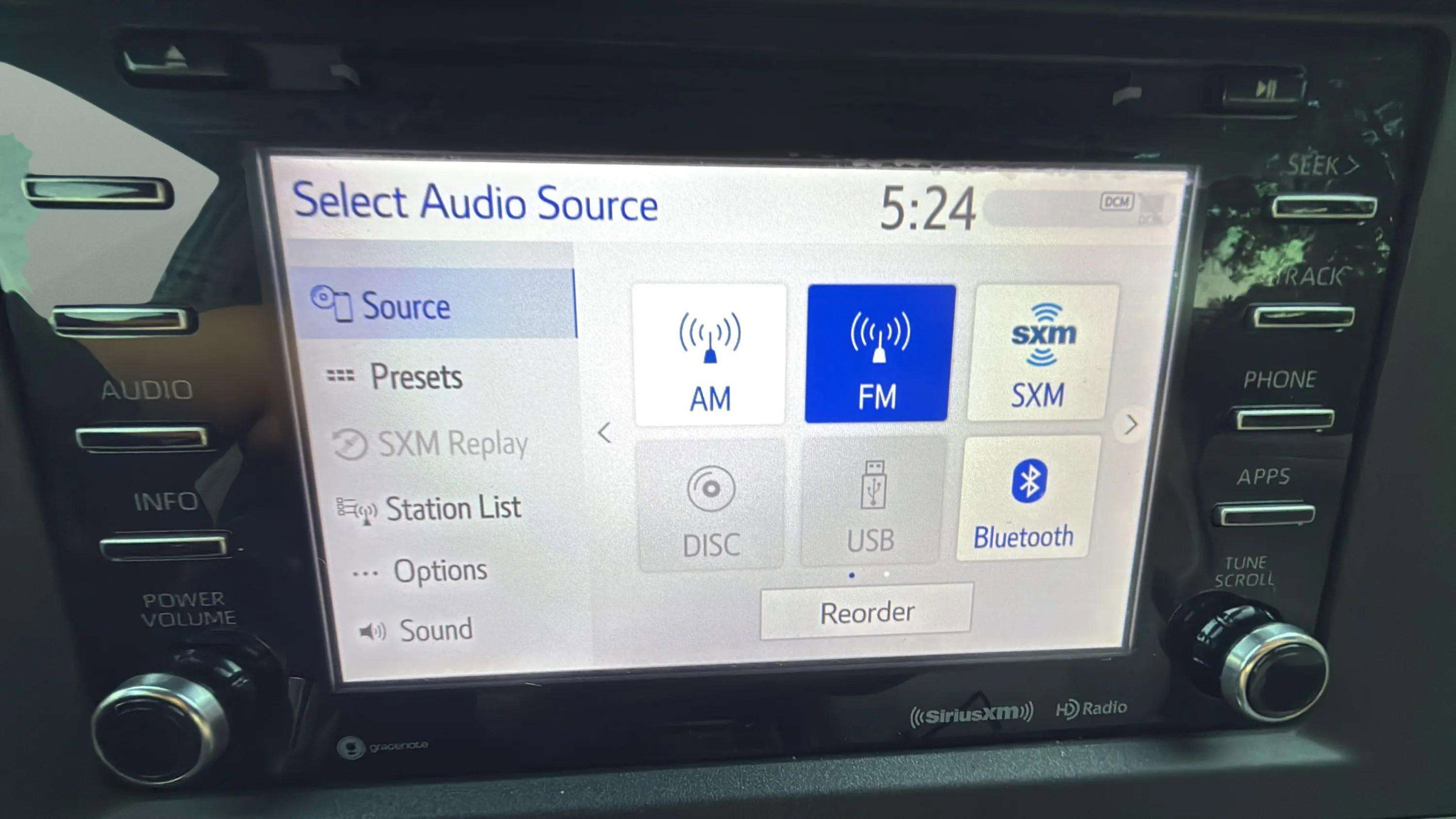 Used 2018 Toyota Sienna XLE image 50