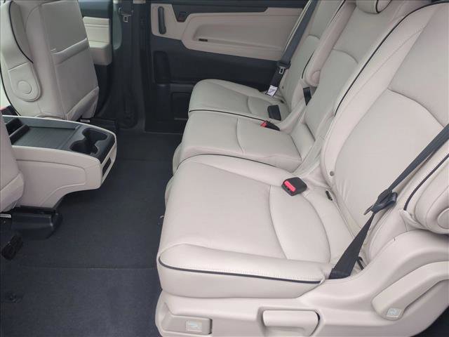 New 2026 Honda Odyssey Touring image 16