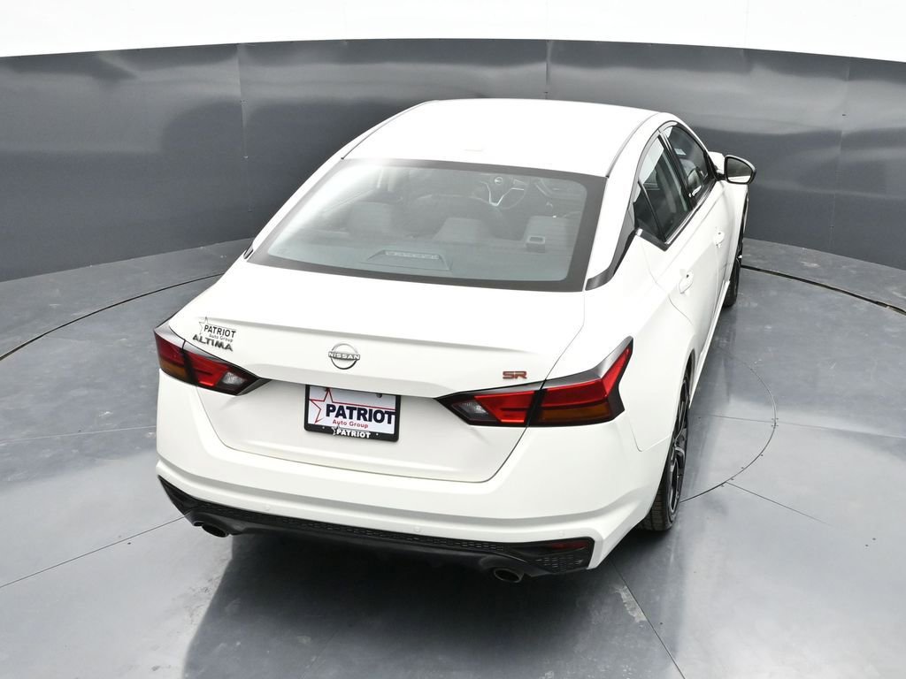 Used 2024 Nissan Altima 2.5 SR image 29