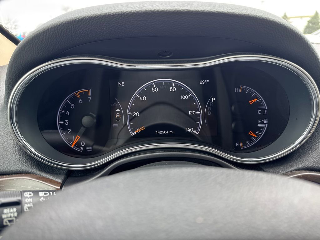 Used 2018 Jeep Grand Cherokee Limited w/ Luxury Group II image 15